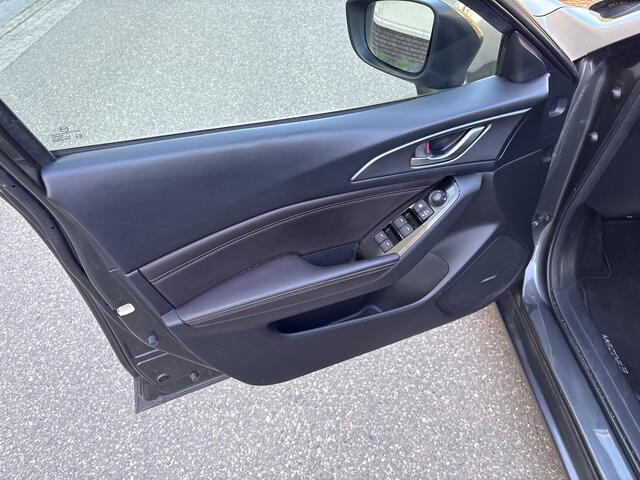 Mazda 3 2.0 SkyActiv-G 120 GT-M / AUTOMAAT / LEER / NAVI / HEAD-UP / 93dkm! NAP!