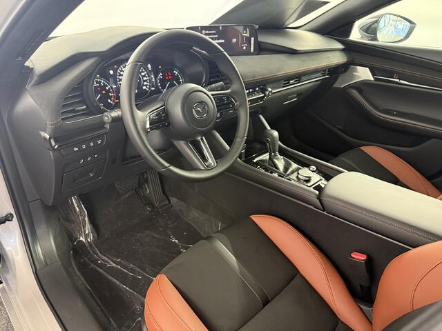 Mazda 3 2.5 e-SkyActiv-G M Hybrid 140 Nagisa / voorgeregistreerd, nieuw in showroom