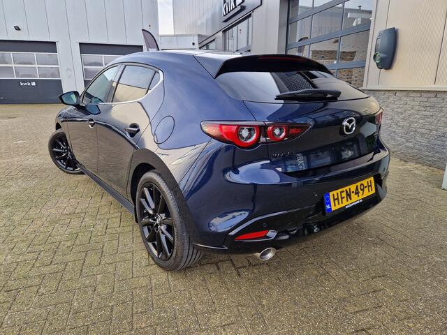 Mazda 3 2.0 e-SkyActiv-X M Hybrid 186 Luxury | NAVI | PANO | LEDER | BOSE | CAMERA |