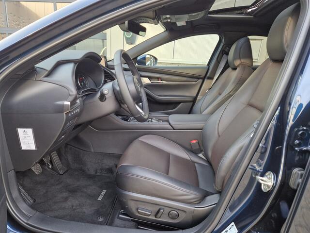 Mazda 3 2.0 e-SkyActiv-X M Hybrid 186 Luxury | NAVI | PANO | LEDER | BOSE | CAMERA |