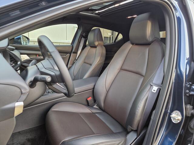 Mazda 3 2.0 e-SkyActiv-X M Hybrid 186 Luxury | NAVI | PANO | LEDER | BOSE | CAMERA |