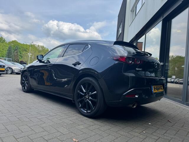 Mazda 3 2.0 180pk LUXURY,Leer,LED,HUD,Memory,BOSE,Camera,Stoel/stuurverw,Carplay