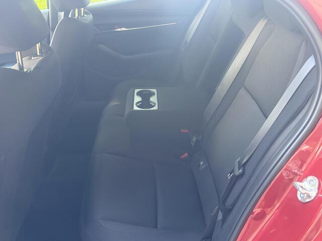Mazda 3 2.5 e-SkyActiv-G M Hybrid 140 Homura DEMO !!
