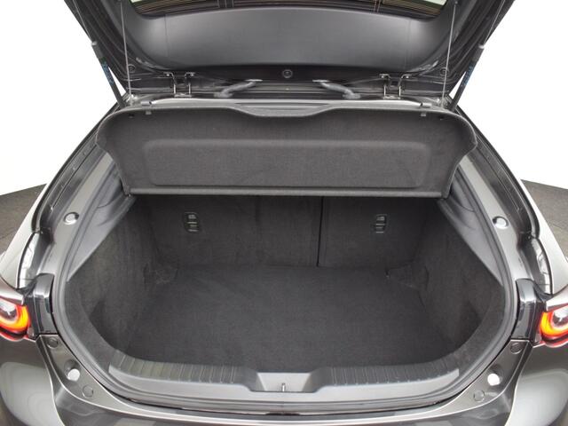 Mazda 3 2.0 HOMURA CAMERA KEY LESS LMV 18" APPLE CARPLAY