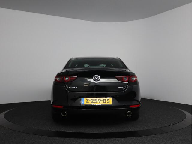 Mazda 3 2.0 e-SkyActiv-X M Hybrid 180 Luxury 360° Camera | Head up display