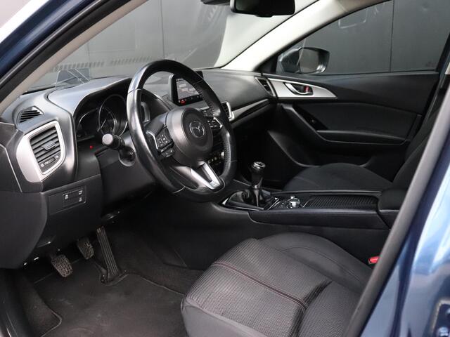 Mazda 3 2.0 SkyActiv-G 120 SkyLease+ | STOEL/STUURVERW. | HEAD-UP | CAMERA | NAVI | CRUISE |
