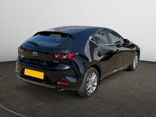 Mazda 3 2.0 e-SkyActiv-G M Hybrid 122 Comfort Aut- Stuur/Stoelverwarming, Head Up, Camera, Navigatie, Clima