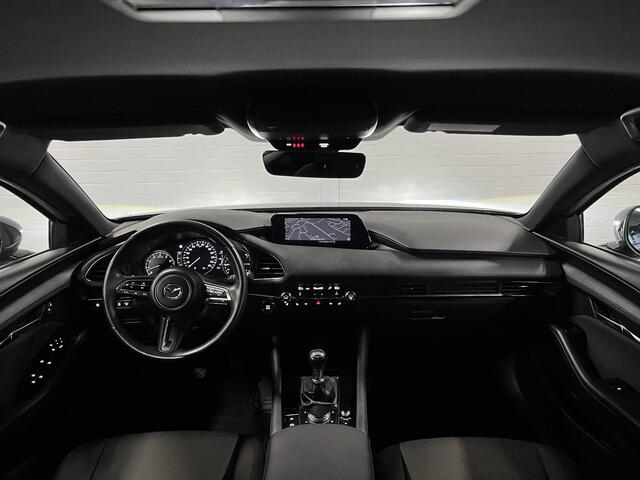 Mazda 3 2.0 Al-Selection Adapt. Cruise | Stuur-/stoelverwarming | Achteruitrij camera | Head-up | Bliss