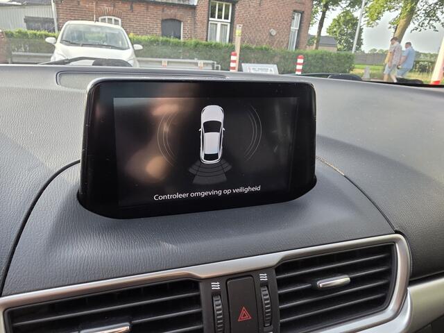 Mazda 3 2.0 SkyActiv-G 120 TS+,Trekhaak,Navi,1 jaar garantie