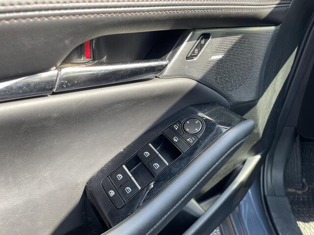 Mazda 3 2.0 e-SkyActiv-X M Hybrid 180 Comfort met Bose | LED | BOSE | Leder | Apple Carplay/Android Auto