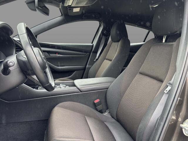 Mazda 3 HB 2.0 e-SkyActiv-G M Hybrid 122 Comfort , Automaat, Navi, Apple Carplay, Clima, Adap.Cruise, Camera, PDC, LMV 18 Inch, HUD, Stuur/Stoelverwarming