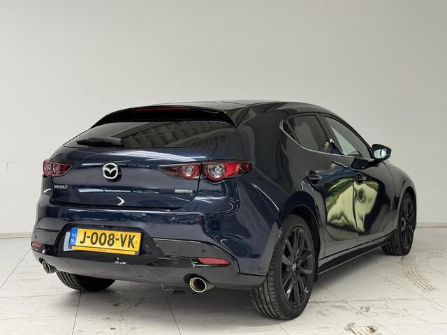 Mazda 3 2.0 e-SkyActiv-X M Hybrid 180 Luxury | BOSE-Audio | Camera | Leder | Navigatie | Stoelverwarming |