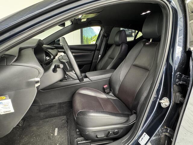 Mazda 3 2.0 e-SkyActiv-X M Hybrid 180 Luxury | BOSE-Audio | Camera | Leder | Navigatie | Stoelverwarming |