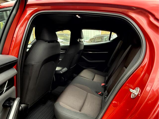 Mazda 3 2.0 e-SkyActiv-G M Hybrid Comfort Navi, Camera, App Connect