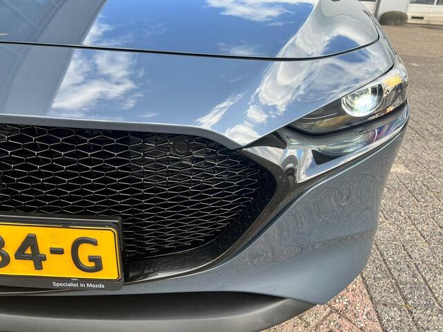 Mazda 3 2.0 e-SkyActiv-G M Hybrid 150 Nagisa NAVIGATIE | NED. AUTO | APPLE / ANDROID CARPLAY | UNIEKE AUTO | 21.795km | 18 INCH LMV | ADAPTIVE CRUISE CONTROL |