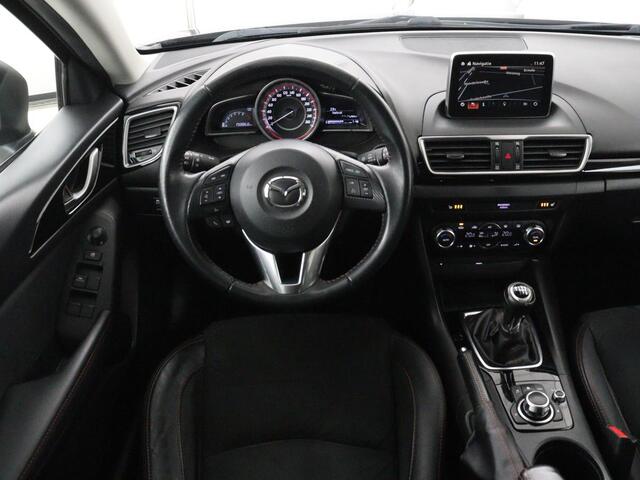 Mazda 3 2.0 GT-M Line Cruise control | DAB radio | Navigatie | Achteruitrij camera | Stoelverwarming | Bluetooth | Climate control