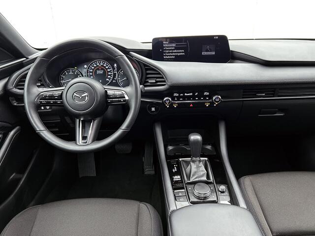 Mazda 3 2.5 e-SkyActiv-G M Hybrid 140 Centre-line onderweg-naar-dealer