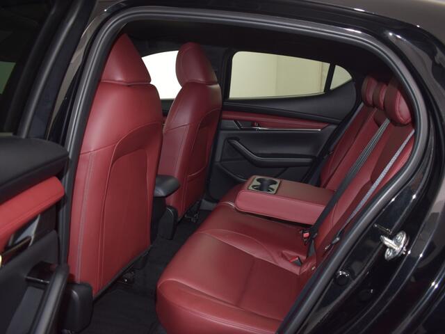 Mazda 3 2.0 SA-X Luxury AUTOMAAT LEER CAMERA