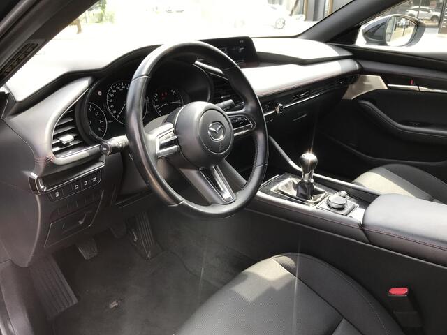 Mazda 3 2.0 e-SkyActiv-G M Hybrid 150 Sportive , 18 Inch LMV, Apple Carplay, Bose, Clima, HUD, Camera, BSM, Adap. Cruise, LKA, SBS, Bluetooth, SBCS