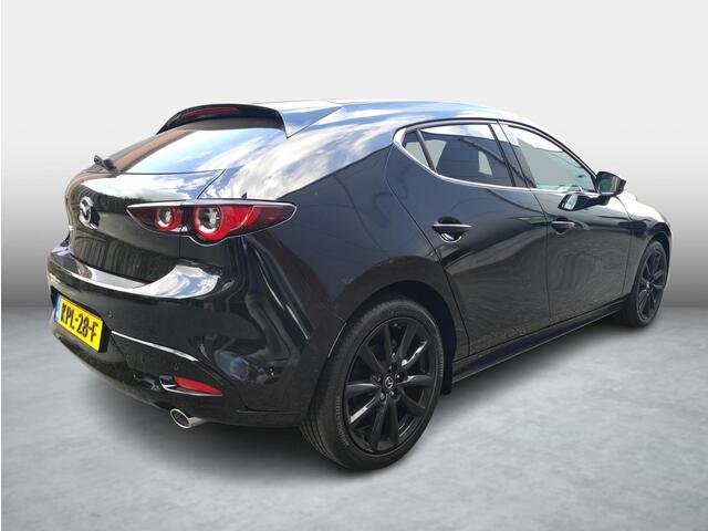 Mazda 3 2.5 e-SkyActiv-G M Hybrid 140 Homura automaat demo van ¤40.488,= voor ¤36.488,=
