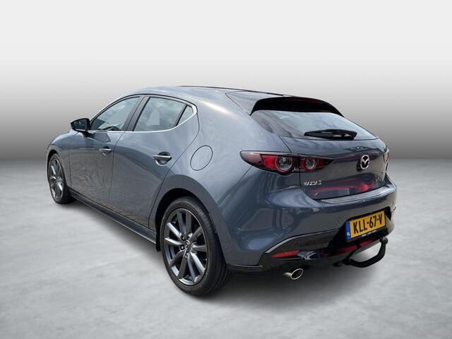 Mazda 3 2.0 e-SkyActiv-G M Hybrid 122 Comfort , Trekhaak, Stuur/Stoelverwarming, Camera, Adap.Cruise, Apple Carplay, Android Auto, LMV 18 Inch, HUD, BSM, PDC, LKA,