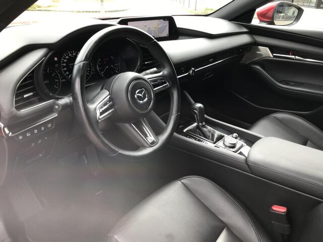 Mazda 3 2.0 e-SkyActiv-X M Hybrid 180 Luxury AWD , Automaat, I-Activsense, 360 View, Leder, 18 Inch LMV, Bose, Apple Carplay, Clima, Adap. Cruis, Navi, Stuur/Stoelverwarming, LKA, SCBS, SBS