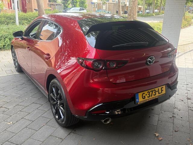 Mazda 3 2.0 e-SkyActiv-X M Hybrid 180 Luxury 180PK! Dealer onderhouden