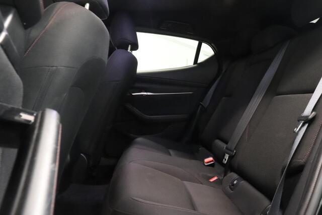 Mazda 3 2.0 e-SkyActiv-G M Hybrid 150 Homura | Camera | AppleCarplay | Adaptieve cruise | LED | Climate control | Stoelverwarming |
