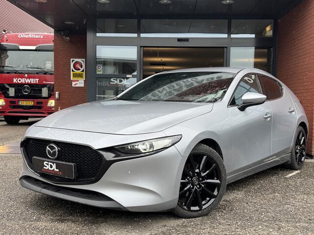Mazda 3 2.0 e-SkyActiv-X M Hybrid 180PK!! Comfort // BOSE PREMIUM AUDIO // NAVI // CAMERA // ADAPTIVE CRUISE // APPLE CARPLAY - ANDROID AUTO //