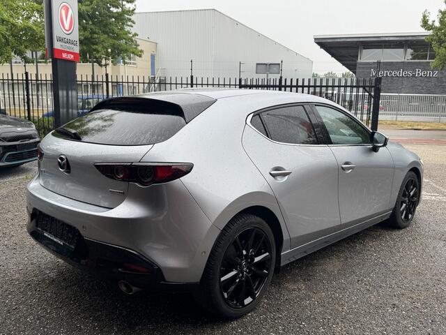 Mazda 3 2.0 e-SkyActiv-X M Hybrid 180PK!! Comfort // BOSE PREMIUM AUDIO // NAVI // CAMERA // ADAPTIVE CRUISE // APPLE CARPLAY - ANDROID AUTO //