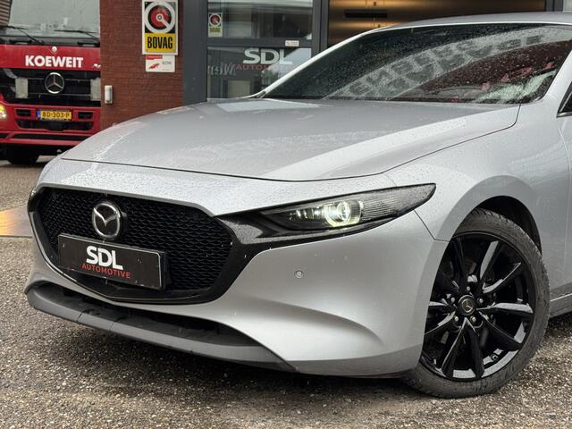 Mazda 3 2.0 e-SkyActiv-X M Hybrid 180PK!! Comfort // BOSE PREMIUM AUDIO // NAVI // CAMERA // ADAPTIVE CRUISE // APPLE CARPLAY - ANDROID AUTO //