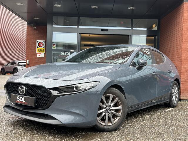 Mazda 3 2.0 e-SkyActiv-G M Hybrid 122 PK // NAVI // CLIMA // ADAPTIVE CRUISE // CAMERA // APPLE CARPLAY - ANDROID AUTO // STOEL + STUUR VERWARMING //