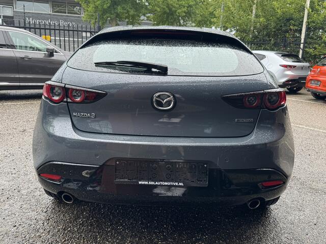 Mazda 3 2.0 e-SkyActiv-G M Hybrid 122 PK // NAVI // CLIMA // ADAPTIVE CRUISE // CAMERA // APPLE CARPLAY - ANDROID AUTO // STOEL + STUUR VERWARMING //