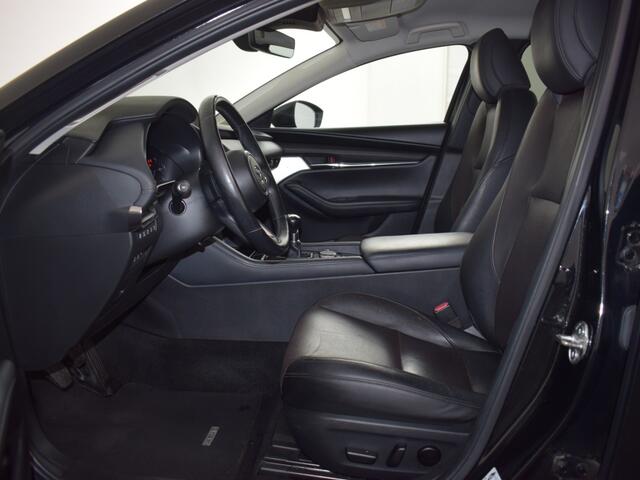 Mazda 3 2.0 SA-G Luxury I-Active LEER CAMERA TREKHAAK