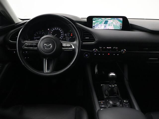 Mazda 3 2.0 e-SkyActiv-X M HYBRID 186 PK LUXURY + CARPLAY | BOSE | HEAD-UP | ADAPTIVE CRUISE | MEMORY | STOEL/STUURVERW.
