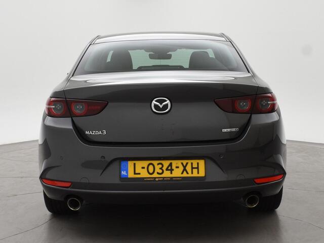 Mazda 3 2.0 e-SkyActiv-X M HYBRID 186 PK LUXURY + CARPLAY | BOSE | HEAD-UP | ADAPTIVE CRUISE | MEMORY | STOEL/STUURVERW.