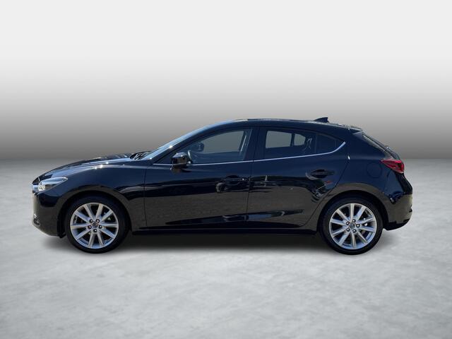 Mazda 3 2.0 SkyActiv-G 120 GT-M , Navi, Leder, Adap.Cruise, Bose, Camera, Stoel/Stuurverwarming, All Season, LMV 18 Inch, HUD, LKA, PDC,