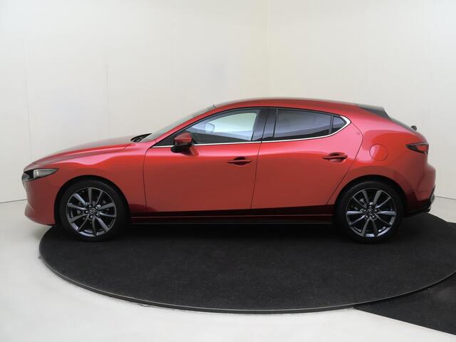 Mazda 3 2.0 e-SkyActiv-G M Hybrid 150 Sportive | Head-up Display | Stoel en Stuur verwarming | Achteruitrijcamera | Apple Carplay/Android