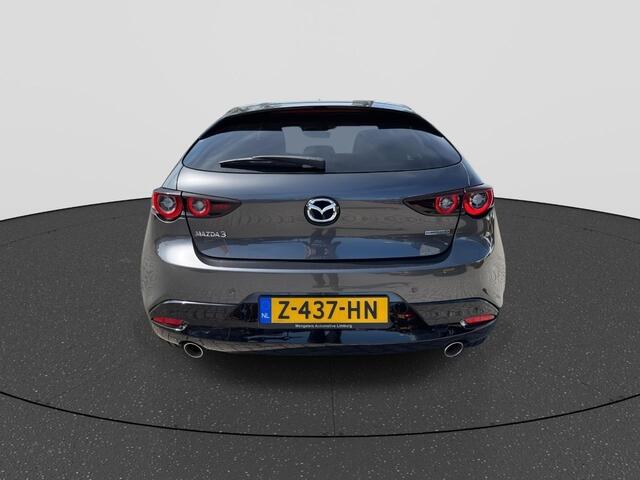 Mazda 3 2.0 e-SkyActiv-X M Hybrid 186 Luxury Automaat | Rijklaar | Apple Carplay en Android Auto | Stoelverwarming | 360 Camera