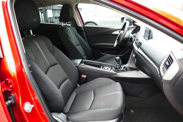 Mazda 3 2.0 SkyActiv-G 120 SkyLease+. Camera, Navi, Stoel&StuurVerw, Full Led, 18"LMV