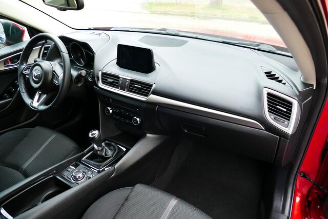 Mazda 3 2.0 SkyActiv-G 120 SkyLease+. Camera, Navi, Stoel&StuurVerw, Full Led, 18"LMV