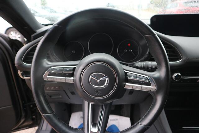 Mazda 3 2.0 e-SkyActiv-G M Hybrid 122 Luxury navigatie,leder