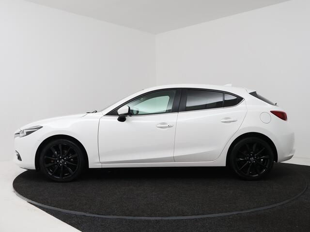 Mazda 3 2.0 SkyActiv-G 120 GT-M | Head-up Display | Navigatie | Stuur-/Stoelverwarming | Camera |