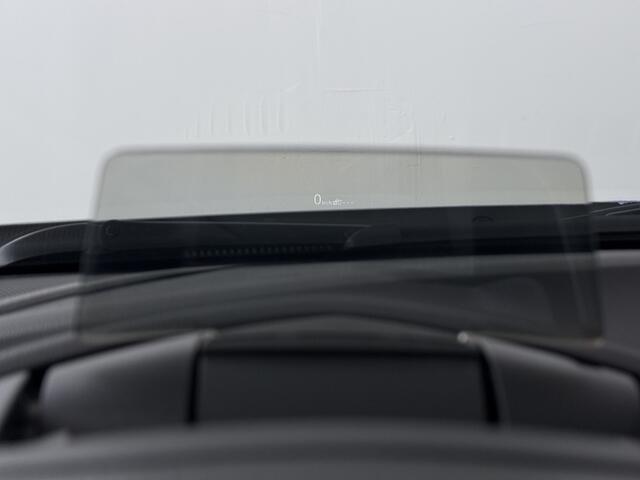 Mazda 3 2.0 SkyActiv-G 120 GT-M | Head-up Display | Navigatie | Stuur-/Stoelverwarming | Camera |