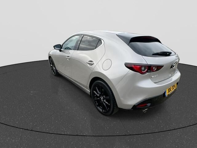 Mazda 3 2.5 e-SkyActiv-G M Hybrid 140 PK Homura | Rijklaar | Apple Carplay | Parkeersensor | Stoelverwarming