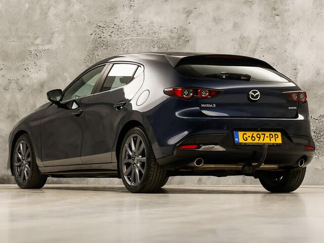 Mazda 3 2.0 e-SkyActiv-G M Hybrid 122 Automaat (GROOT NAVI, CLIMATE, STUUR/STOELVERWARMING, BOSE AUDIO, CAMERA, SPORTSTOELEN, ADAPTIVE CRUISE, HEAD-UP DISPLAY, NIEUWSTAAT)