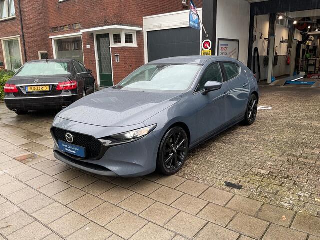 Mazda 3 2.0 E-SA-G COMFORT