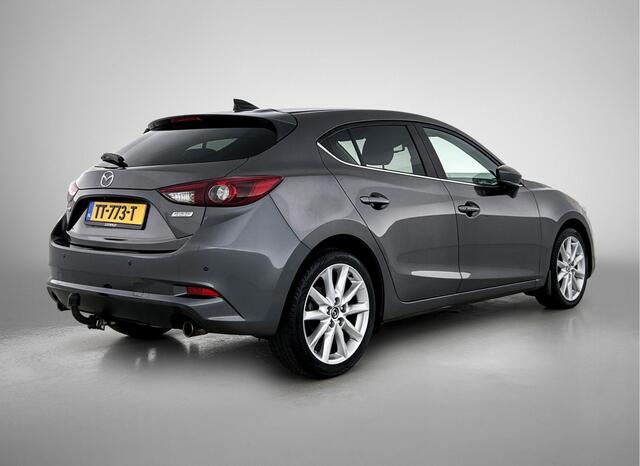 Mazda 3 2.0 SkyActiv-G 120 GT-M | BOSE | Trekhaak | Head-up Display | Navigatie | Stuur-/Stoelverwarming |