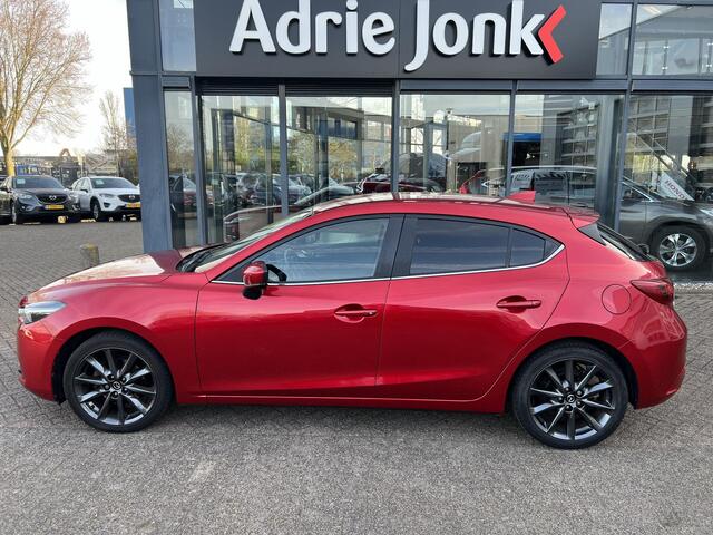 Mazda 3 2.0 SkyActiv-G 120 GT-M AUTOMAAT | TREKHAAK | 18" LM VELGEN | CAMERA | STOEL- en STUURVERWARMING | LEDER | Bose AUDIO | NED.AUTO | DEALER ONDERHOUDEN |
