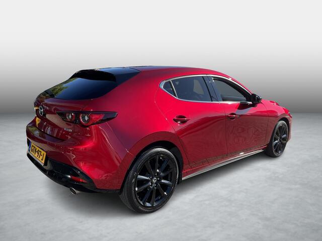 Mazda 3 2.5 e-SkyActiv-G M Hybrid 140 Homura , Navi, Clima, Cruise, Stoelverwarming, Camera, Apple Carplay, Android Auto, LMV 18 Inch, PDC